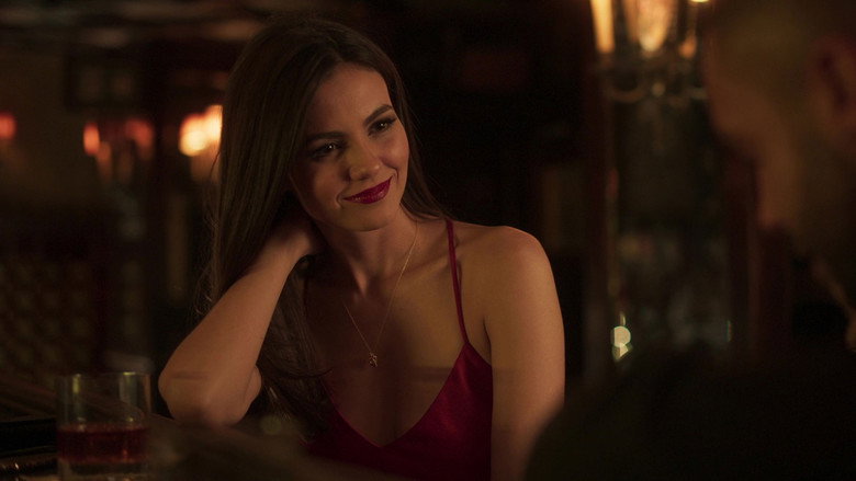 кадр из фильма Измена