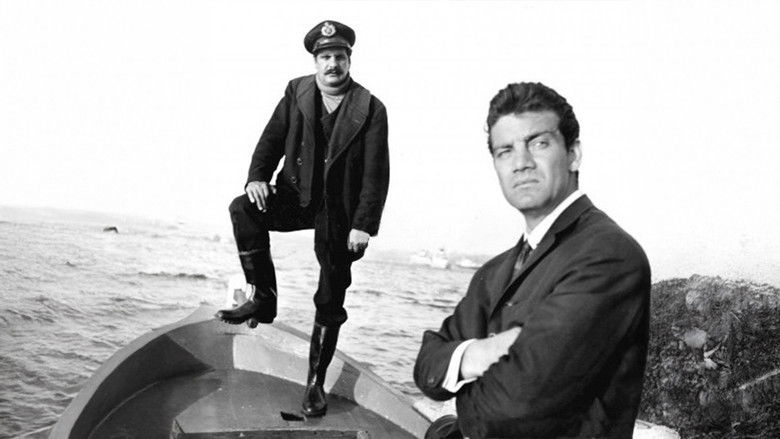 кадр из фильма Suçlular Aramızda