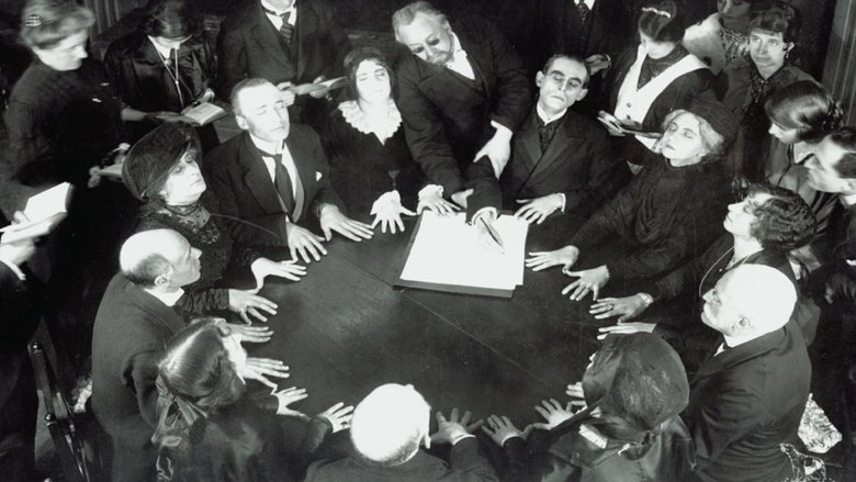 кадр из фильма Spiritisten