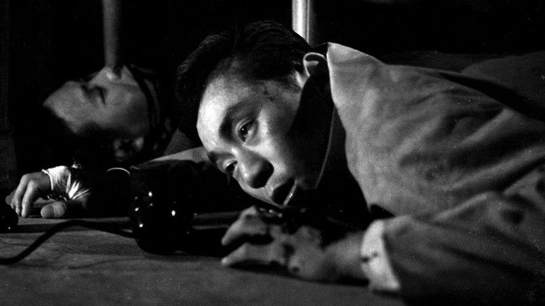 кадр из фильма 다이알 112를 돌려라