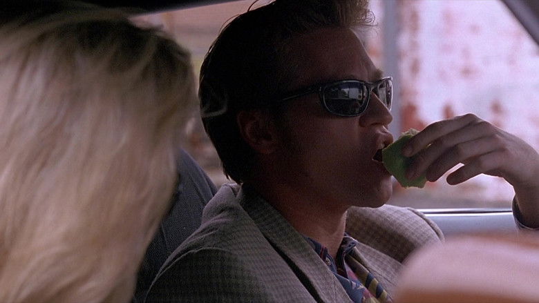 кадр из фильма Настоящая Маккой