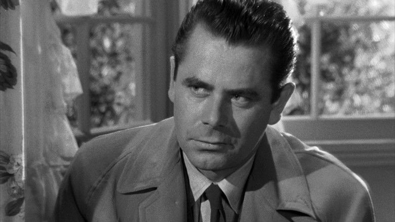 кадр из фильма Сильная жара