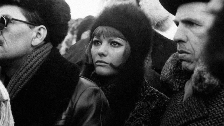 кадр из фильма Красная палатка