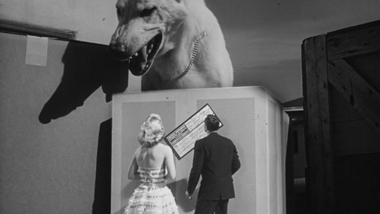 кадр из фильма Attack of the Puppet People