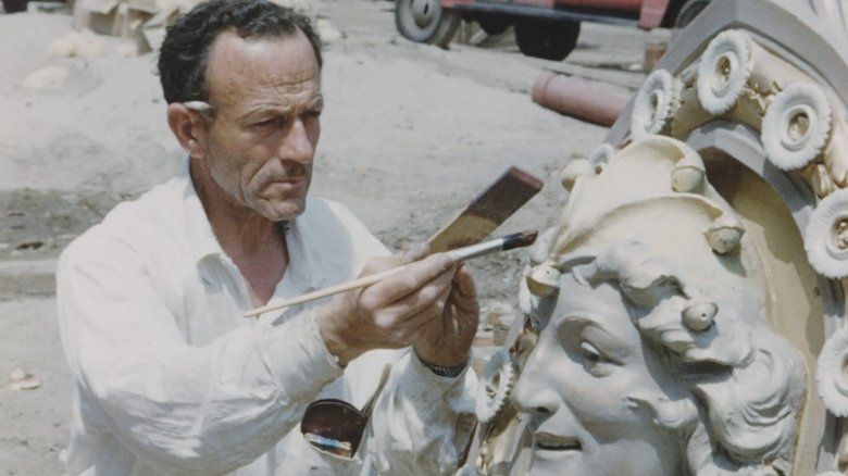 кадр из фильма Disneyland Handcrafted