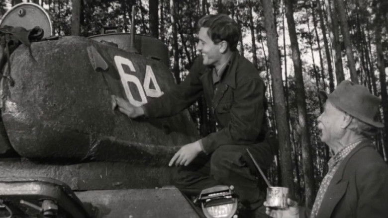 кадр из фильма Смелого пуля боится, или Мишка принимает бой