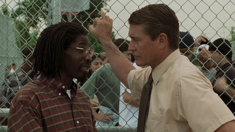 кадр из фильма Замена