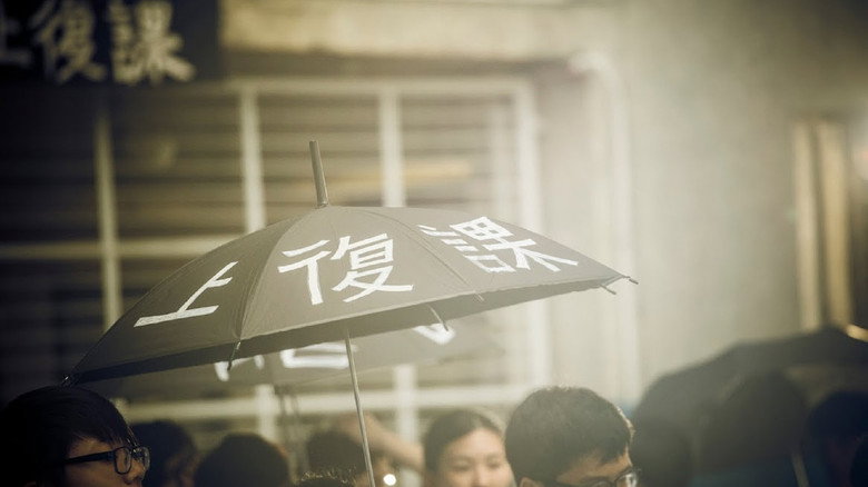 кадр из фильма 和理非非