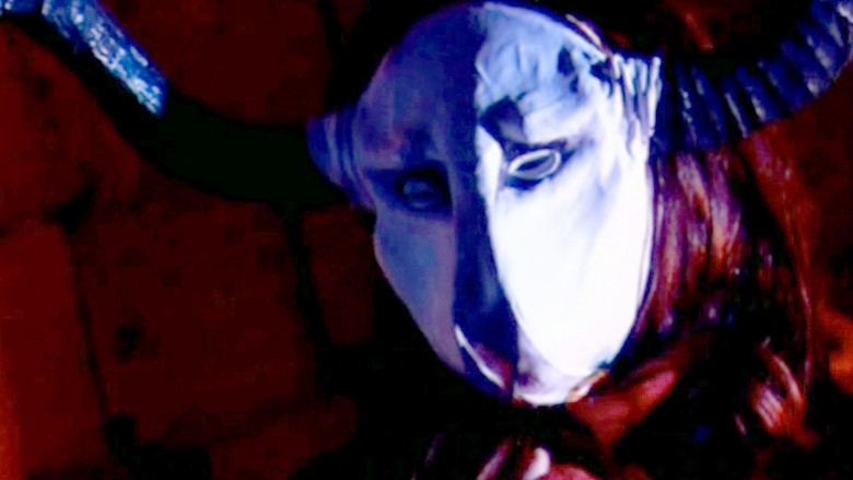 кадр из фильма Darkness Surrounds Roberta