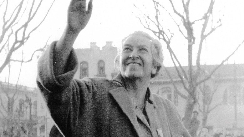 кадр из фильма Gabriela de Elqui, Mistral del mundo