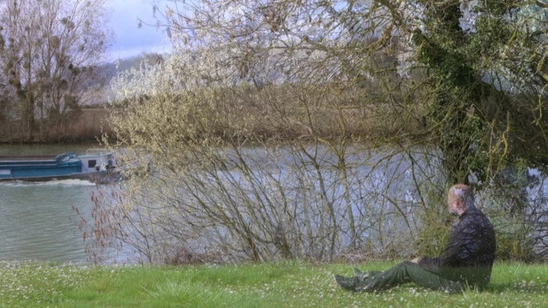 кадр из фильма L'Homme au Pistolet