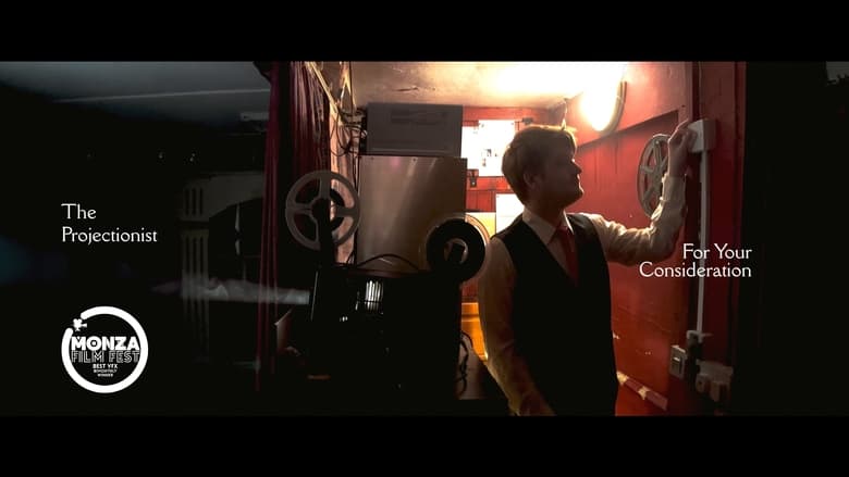 кадр из фильма The Projectionist