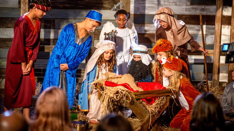 кадр из фильма Hometown Christmas