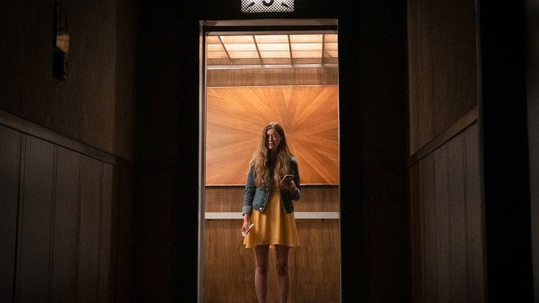 кадр из фильма Игра в лифте