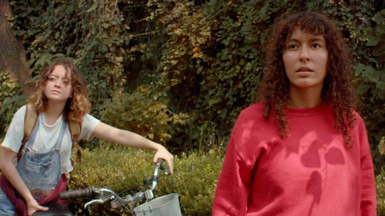 кадр из фильма Persiguiendo la Distancia