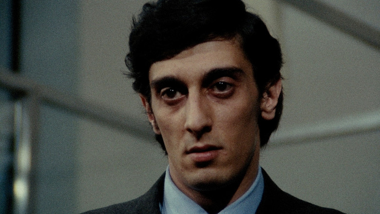 кадр из фильма La proprietà non è più un furto