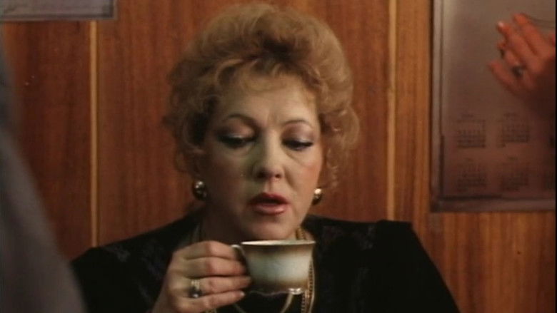 кадр из фильма Клад