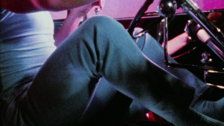 кадр из фильма Kustom Kar Kommandos