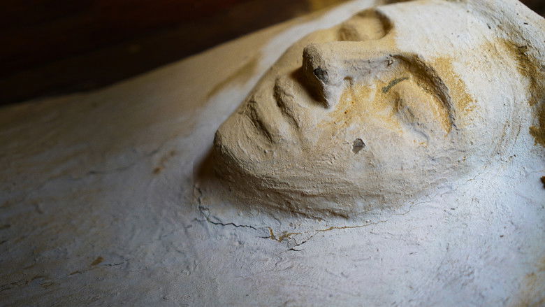 кадр из фильма Lost Tombs of the Pyramids