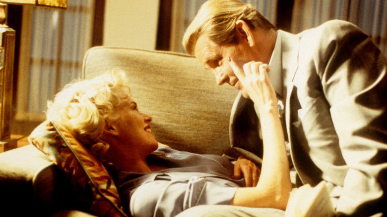 кадр из фильма Скала Малхолланд