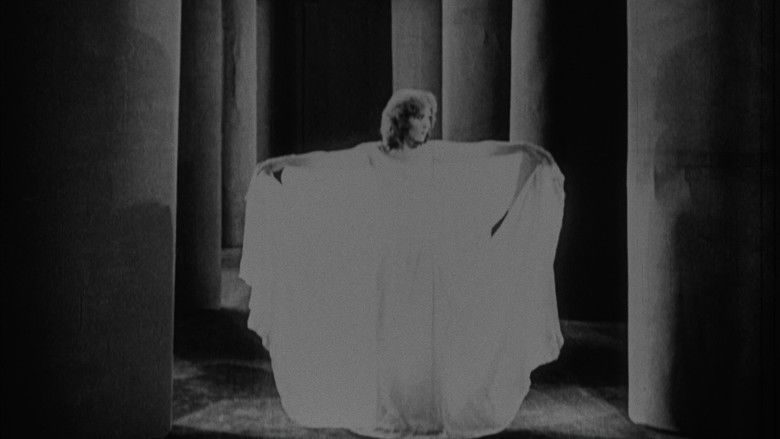 кадр из фильма La Fille de l'eau