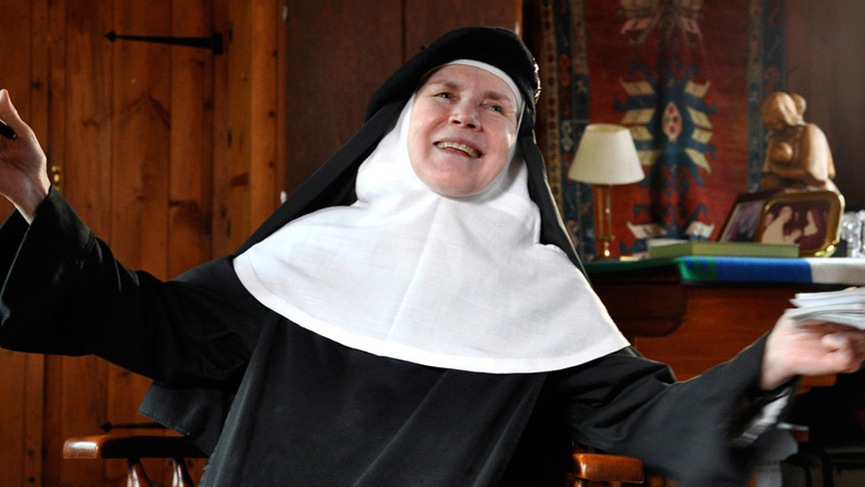 кадр из фильма God Is the Bigger Elvis