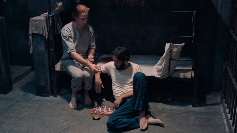 кадр из фильма Поцелуй женщины-паука