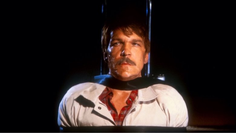 кадр из фильма Хэллоуин 3: Сезон ведьм