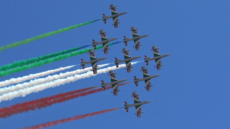 Rolling in the Sky: Frecce Tricolori