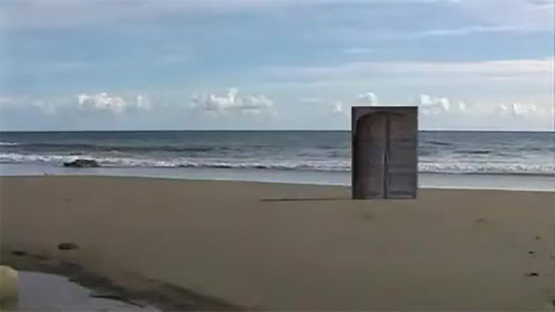 кадр из фильма The Dark Tower: Roland and the Man in Black