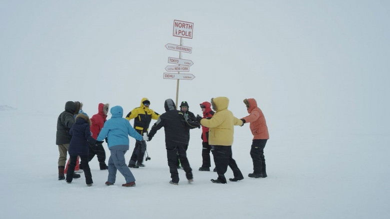 кадр из фильма Saule spīd 24 stundas