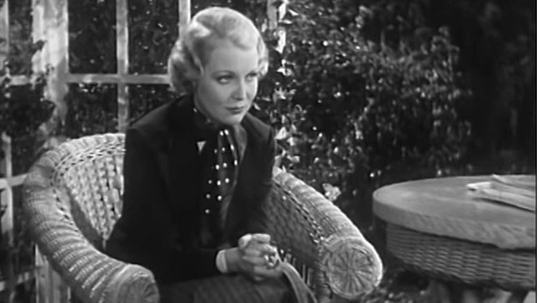 кадр из фильма The House of Secrets