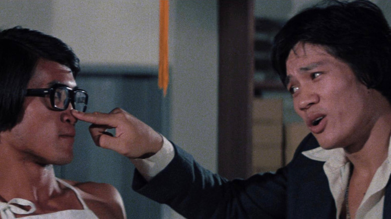 кадр из фильма Парень из китайского квартала