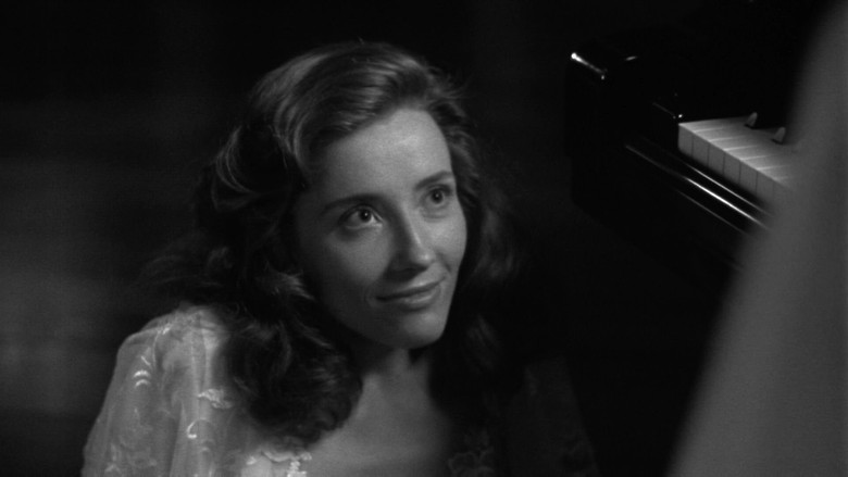 кадр из фильма Умереть заново