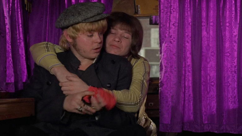 кадр из фильма Loot