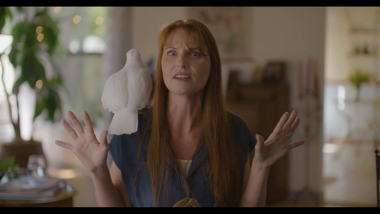 кадр из фильма Parrot Kindergarten