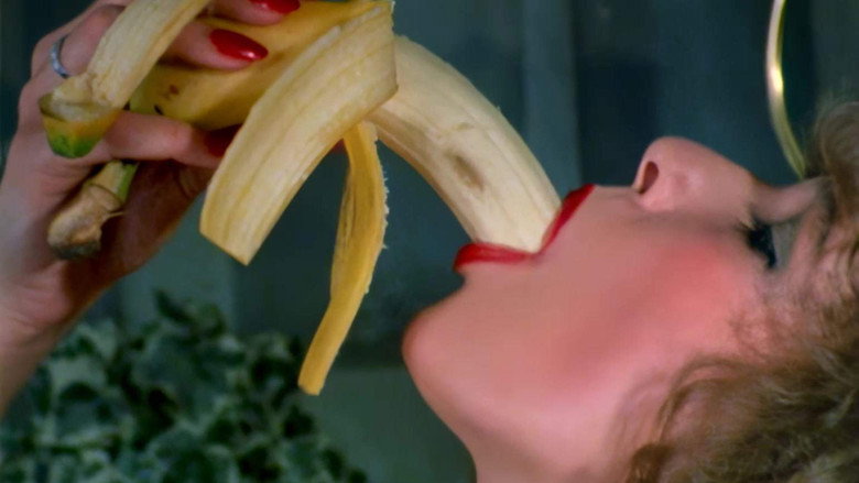 кадр из фильма Sexschule für liebestolle Töchter
