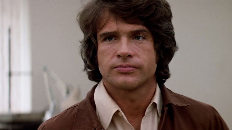 кадр из фильма Заговор «Параллакс»