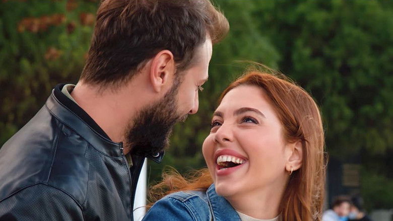 кадр из фильма Küçük Yalanlar