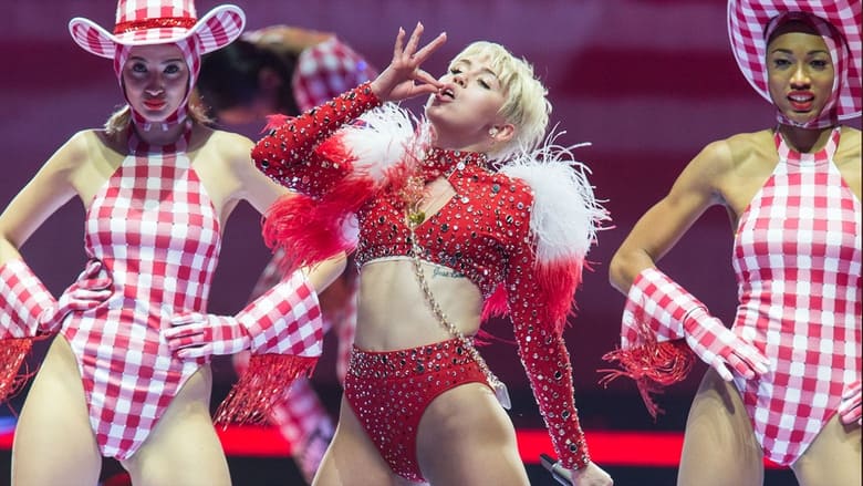 кадр из фильма Miley Cyrus: Bangerz Tour