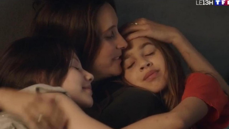 кадр из фильма Ils ont échangé mon enfant