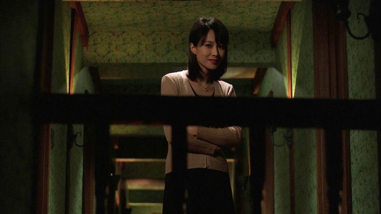 кадр из фильма Тихая семья