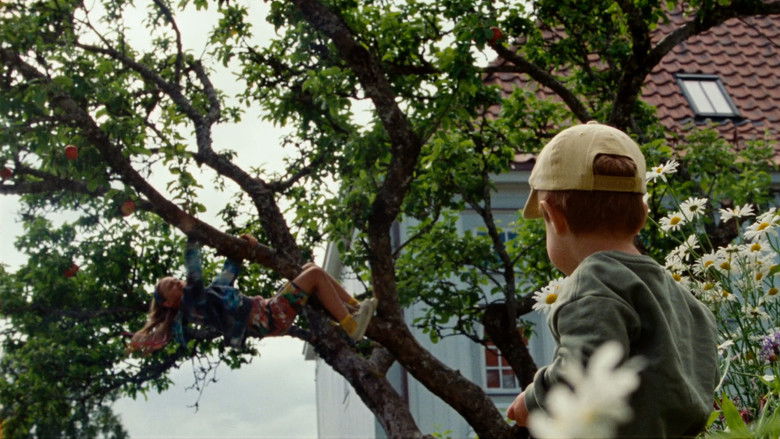 кадр из фильма Iris