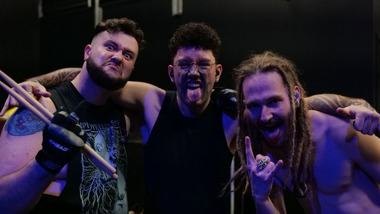 кадр из фильма Alien Weaponry