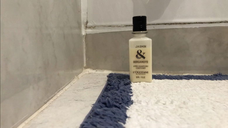 кадр из фильма Bob the Soap