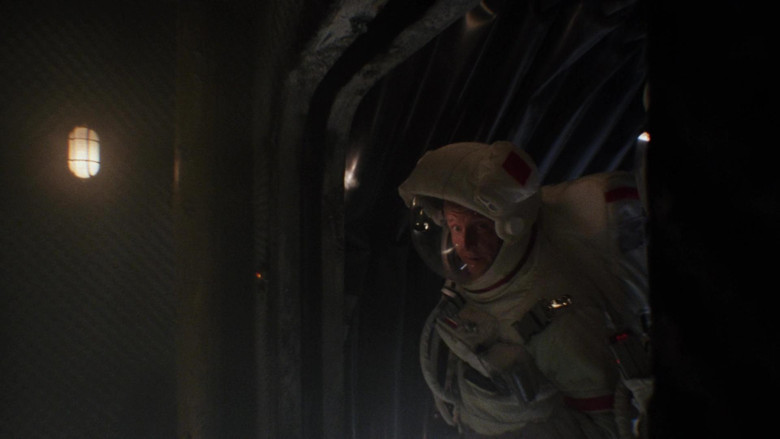 кадр из фильма Темная сторона Луны