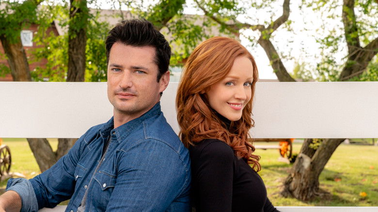 кадр из фильма Под осенней луной