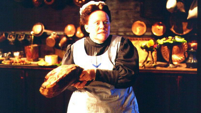 кадр из фильма The Manor