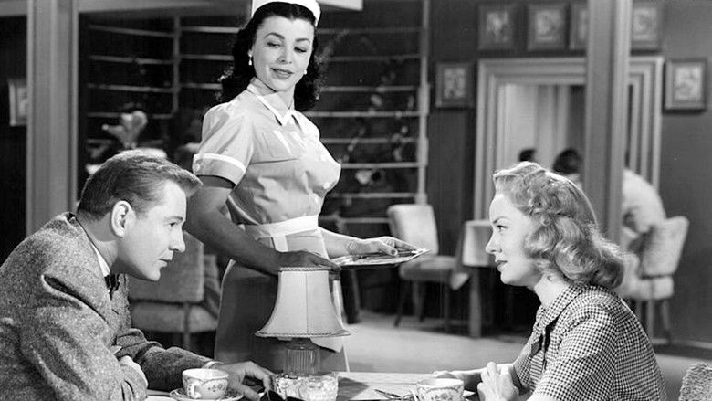 кадр из фильма FBI Girl