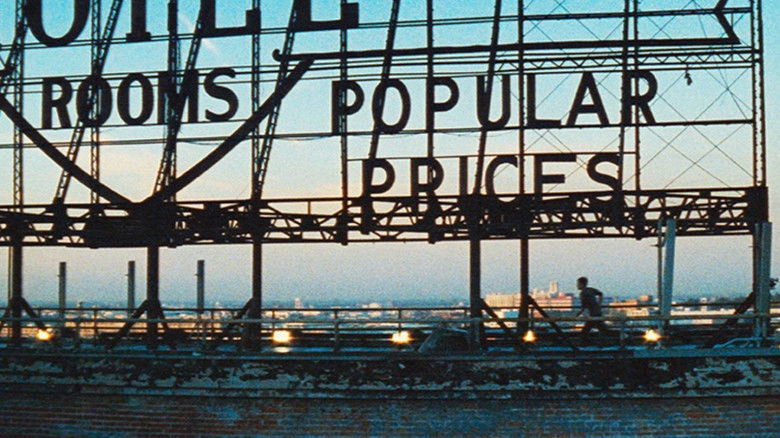 кадр из фильма Отель «Миллион долларов»